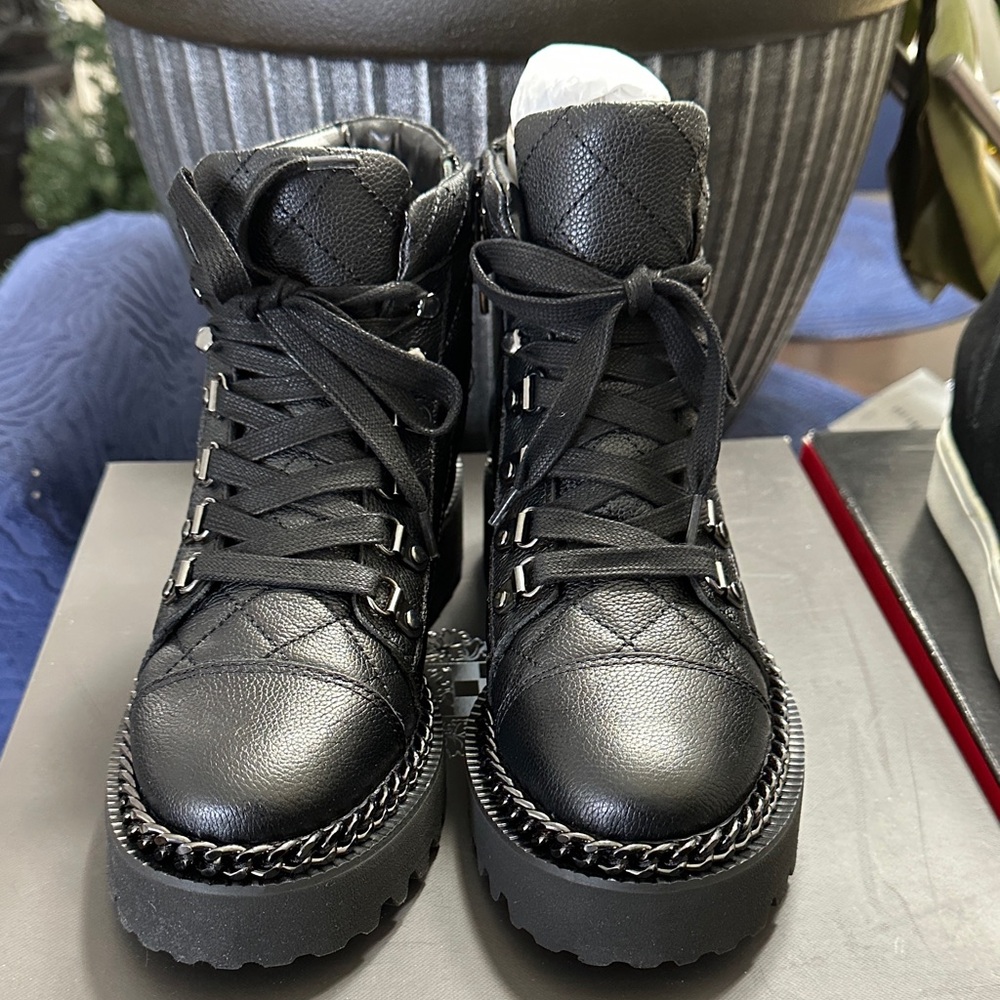 Vince Camuto Black Quilted Women's Boots